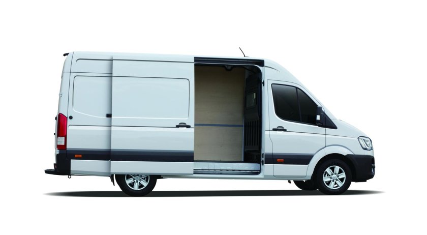 Hyundai h350 van (short)