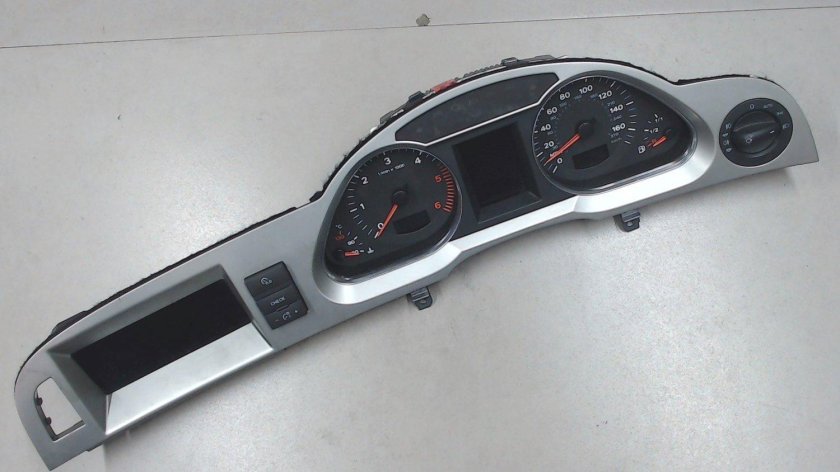 Audi a6 c6 приборная панель