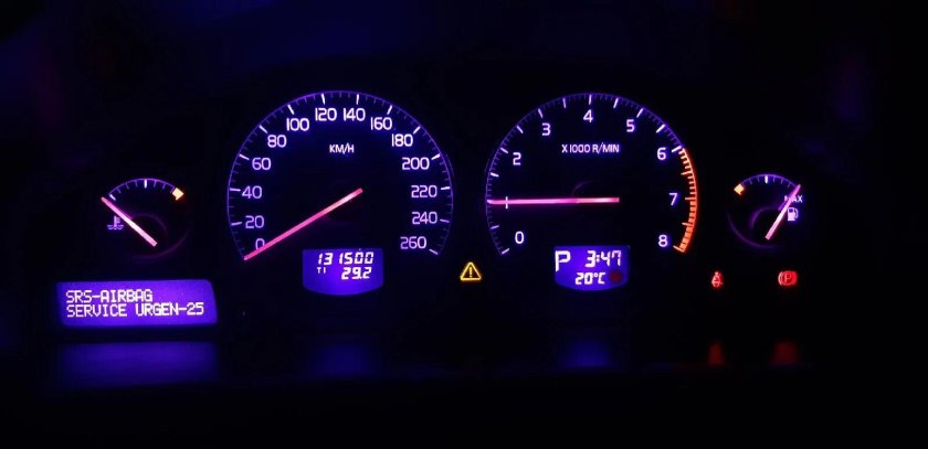 Подсветка приборной панели Вольво хс90