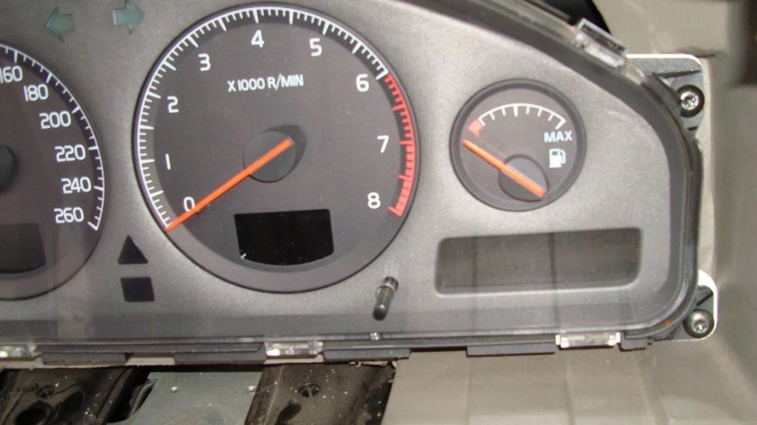 Приборная панель Volvo s80