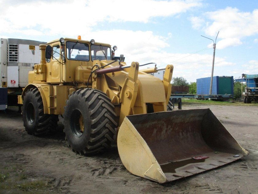 Кировец к-702ма-пк6