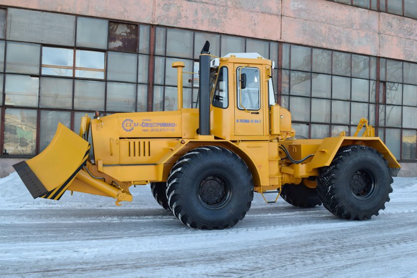 Колесный бульдозер к 702мба 01 бку