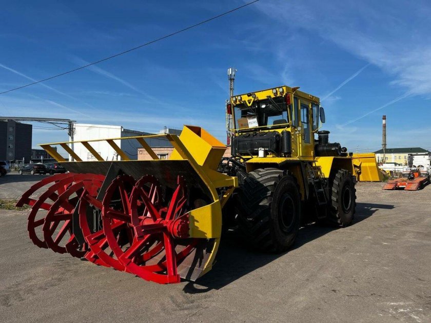 Фрезерно-роторный снегоочиститель кировец к-703ма-ос2