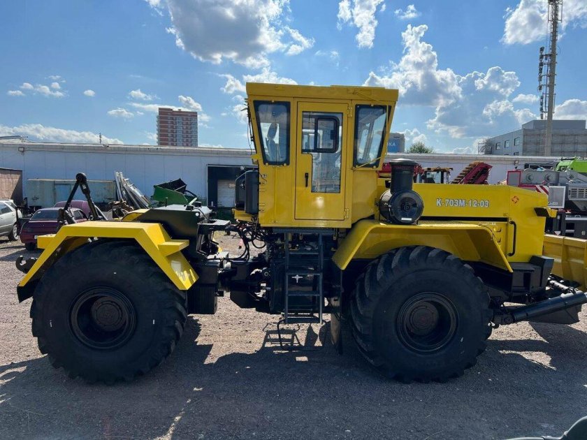 Трактор кировец к 700