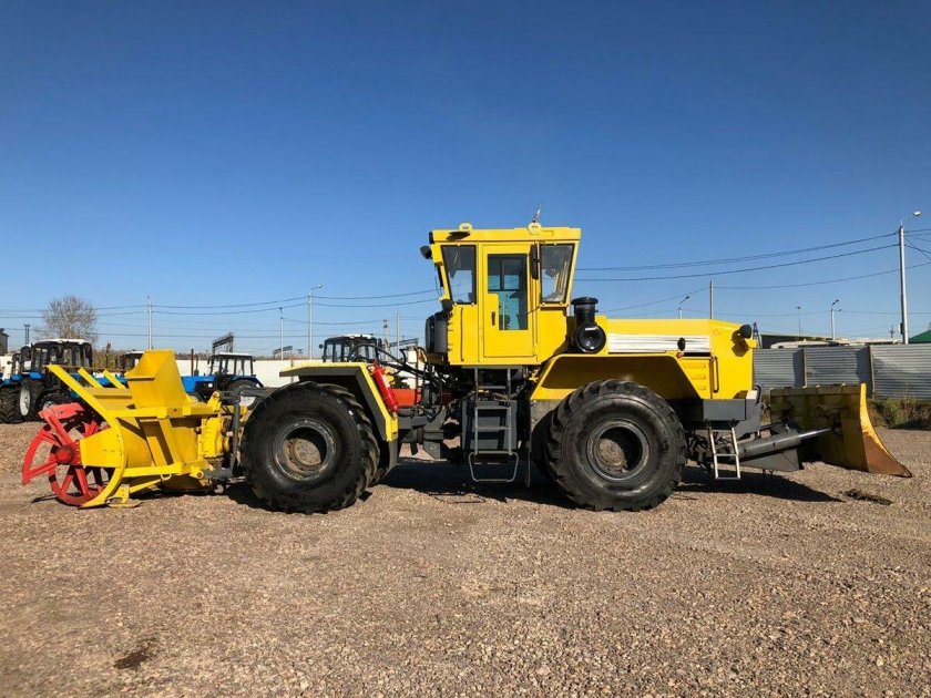 Кировец к-703ма