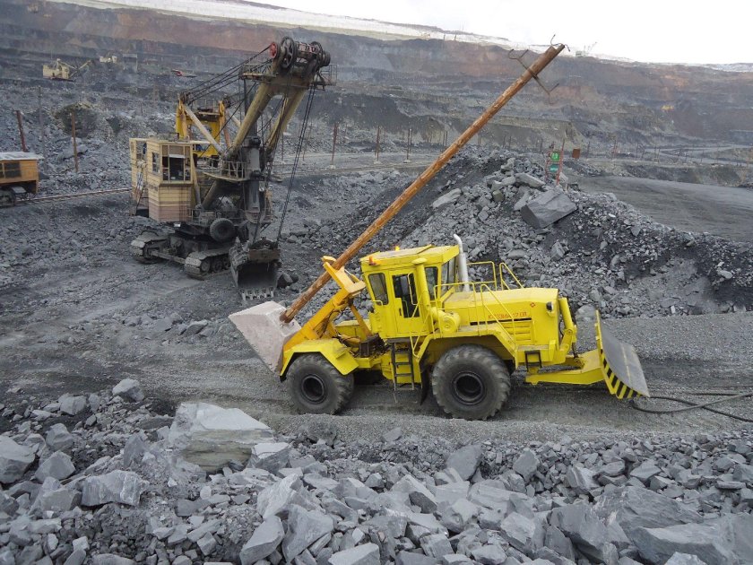 Бульдозер к-703ма-12-04