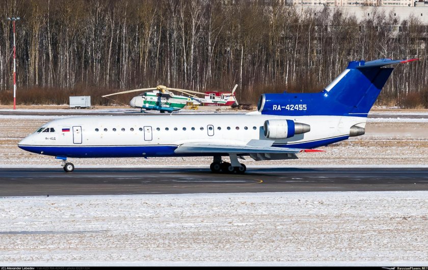 Як-42 Ижавиа салон