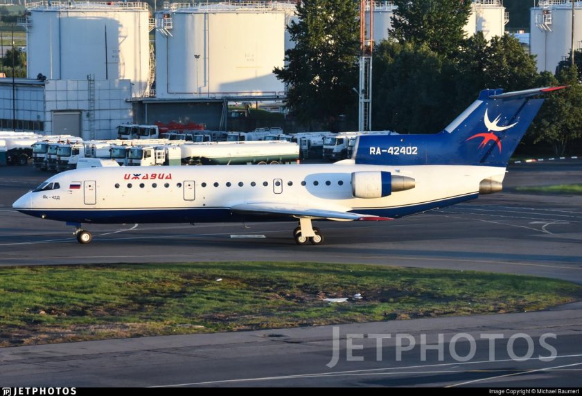 Як-42 ra-42402 фото