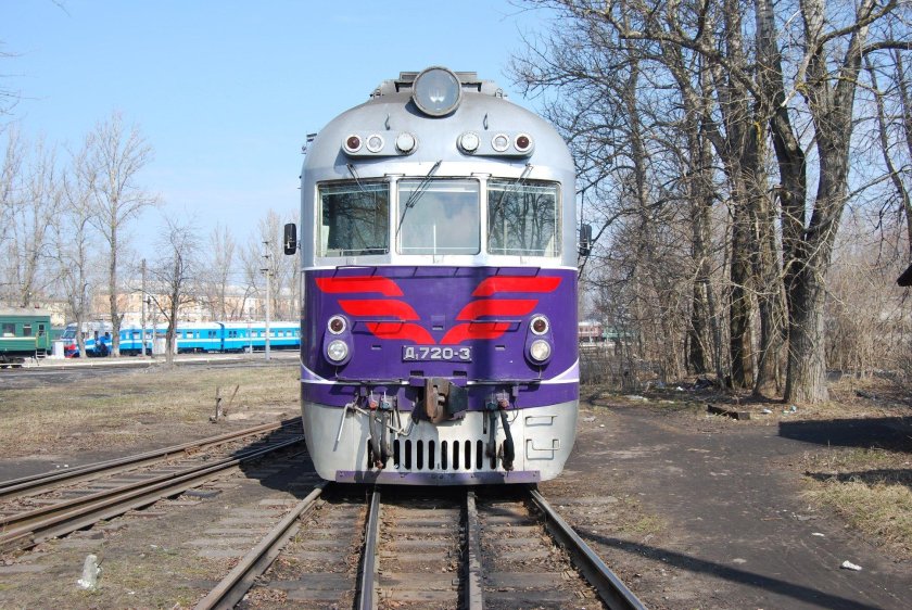 Дизель поезд д1 Унгены