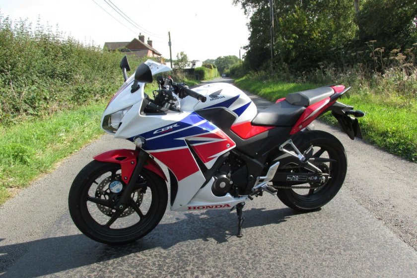 Honda cbr 300 r