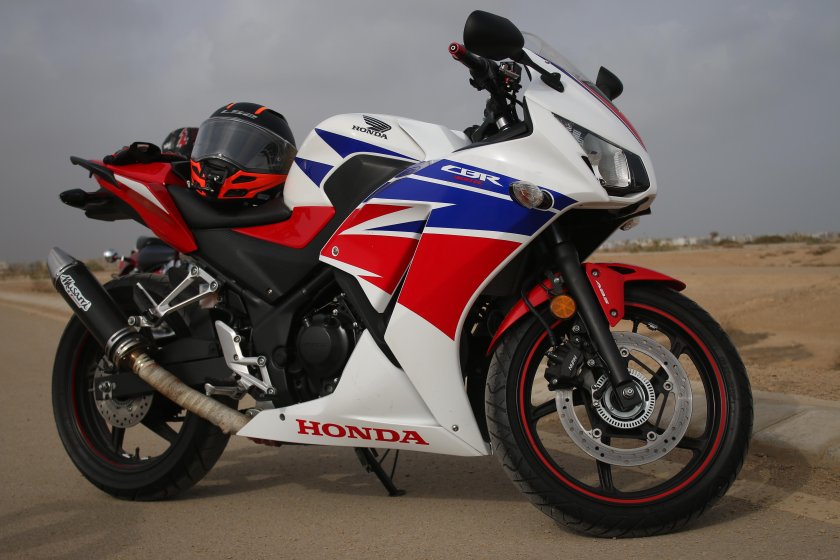Мотоцикл Honda CBR 300r