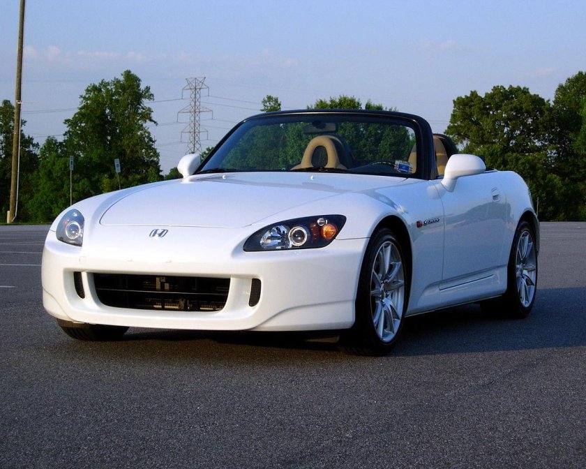 Honda s2000 White
