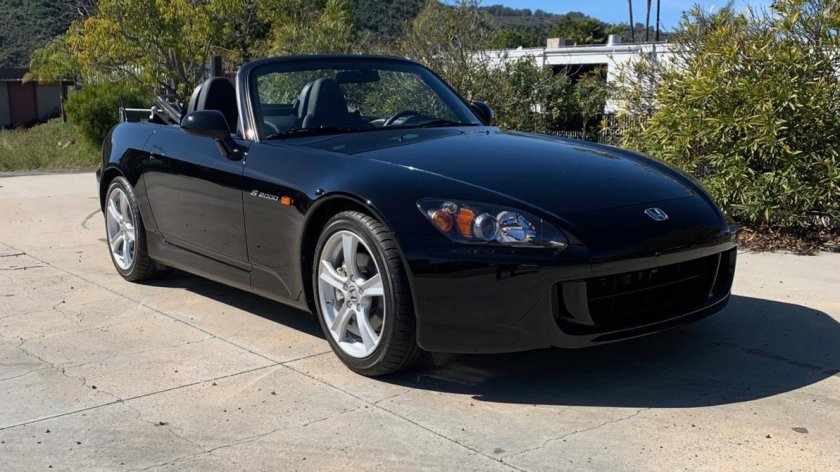 S2000