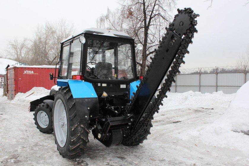 Траншеекопатель бара МТЗ 82