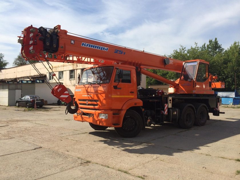 КАМАЗ КС 55713