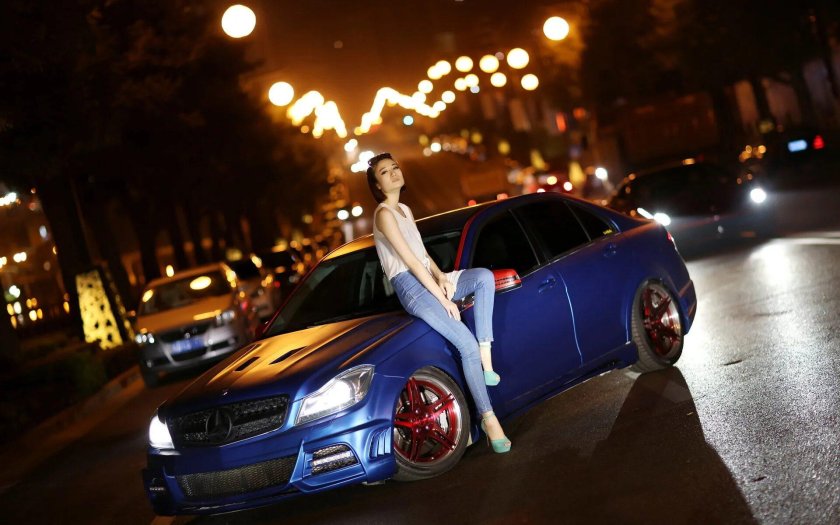 Фотосессия с машиной