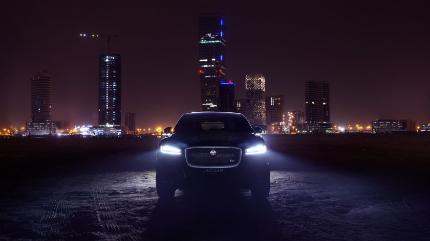 Jaguar f Pace ночь