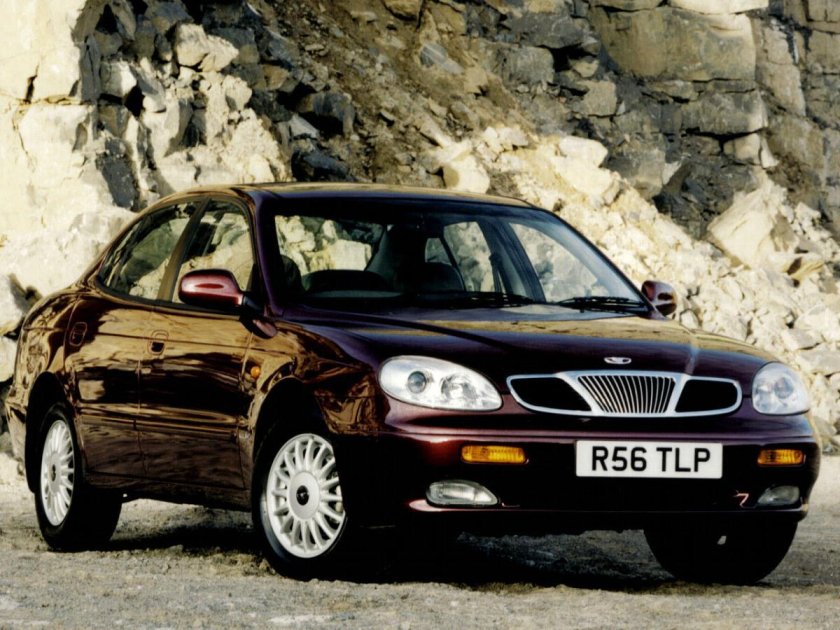 Автомобиль Daewoo Leganza