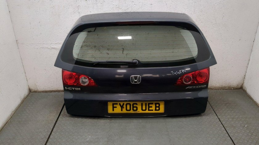 Крышка багажника Ауди q7