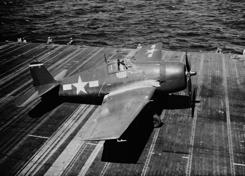 Хеллкэт истребитель