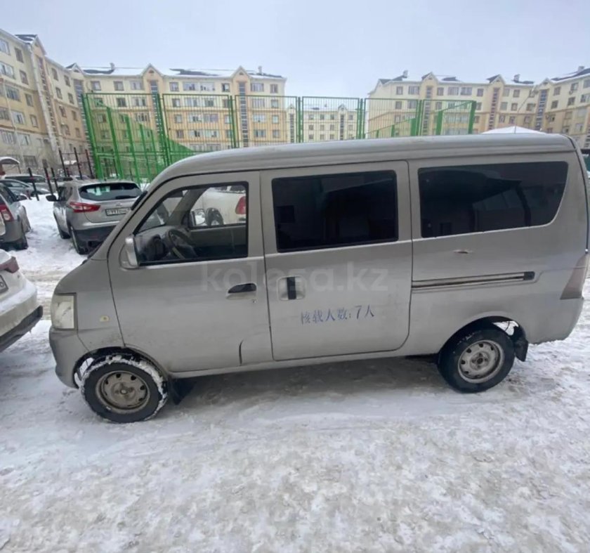 Микроавтобус китайский чанган