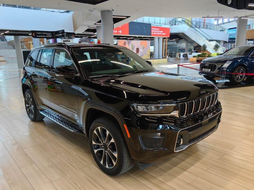 Grand Cherokee 2023