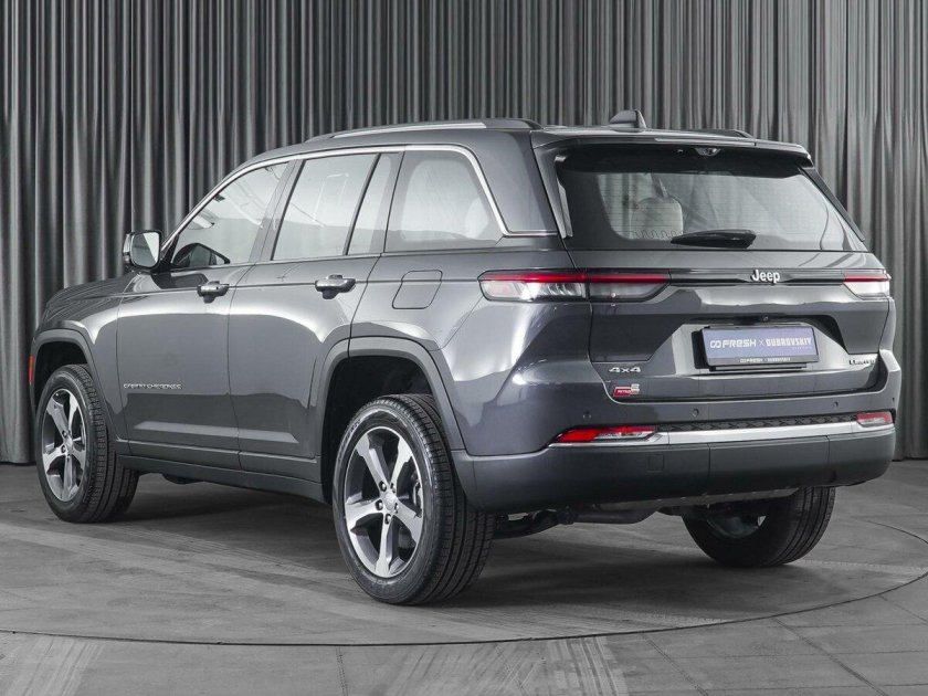 Grand cherokee 2023