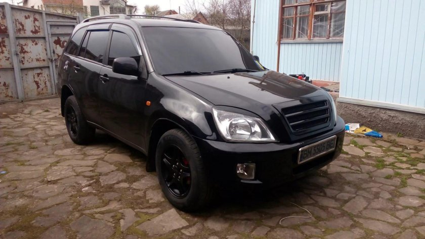 Chery Tiggo t11 черный