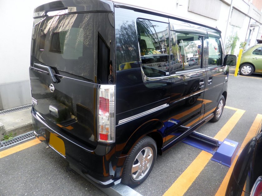 Ниссан nv100 Clipper