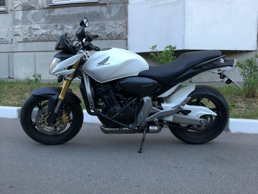 Honda CB 400f Hornet