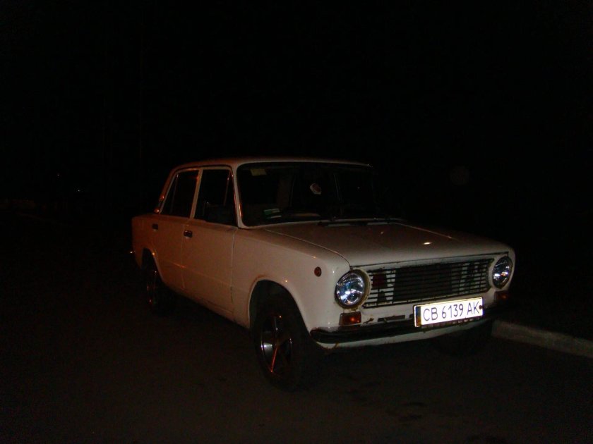 ВАЗ 2101 В цвете белая ночь