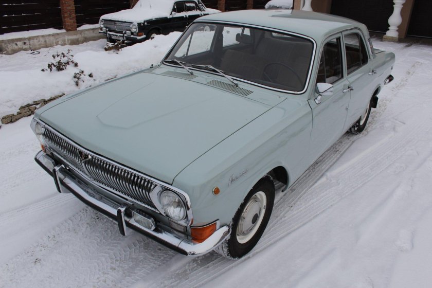 ГАЗ 24 Волга белая