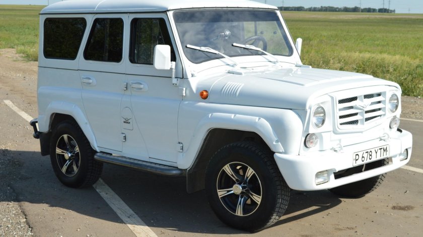 УАЗ 3151 Хантер. Белый