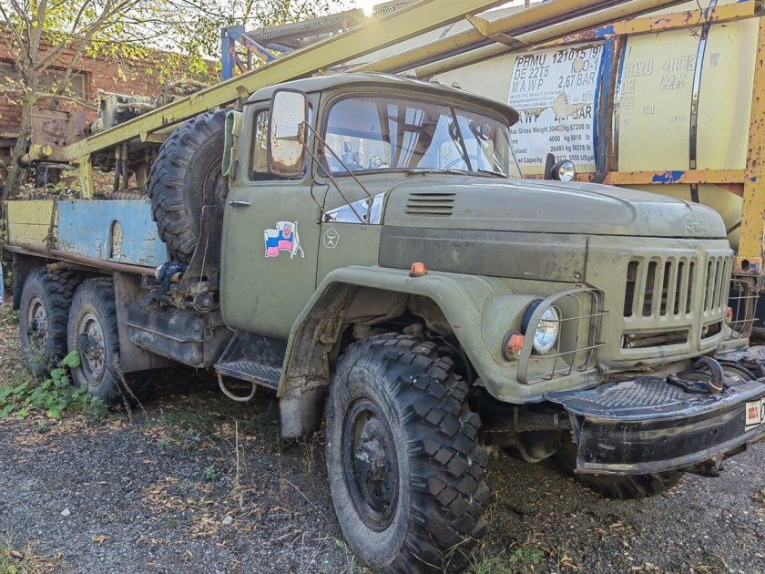 Зил 131 буровая установка
