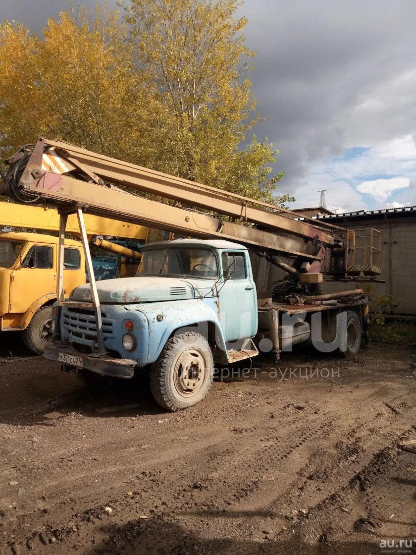 Автогидроподъемник (автовышка) ЗИЛ 431518