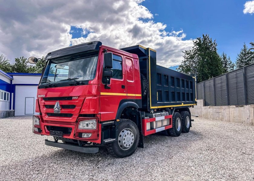 Капот HOWO hw76