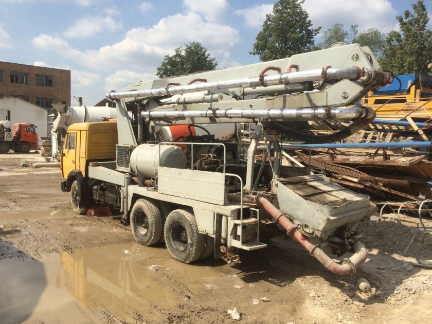 Автобетононасос киа 27метров