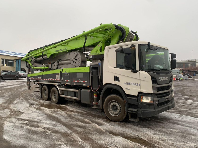 Автобетононасос zoomlion 57x-6rz на шасси scania 8x4
