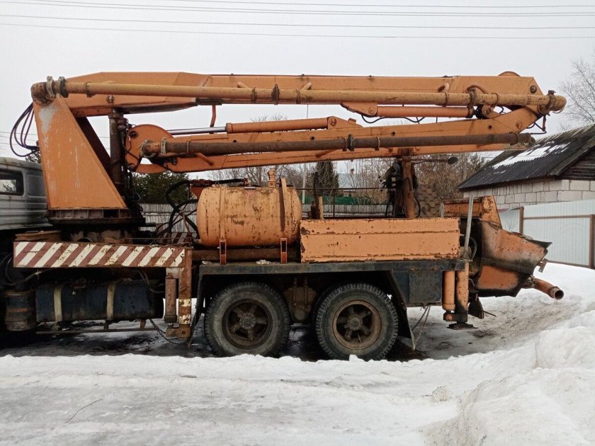 Автобетононасос сб-126а