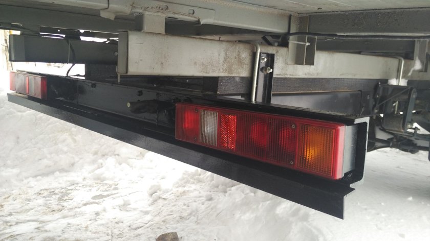 Кронштейн заднего фонаря ГАЗ 3302