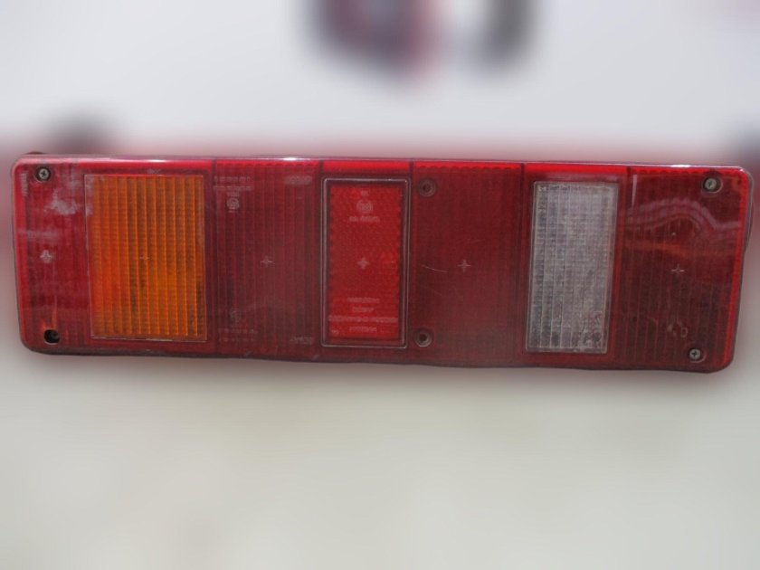 Рассеиватель 8502.3716-204 заднего фонаря Валдай, КАМАЗ-евро