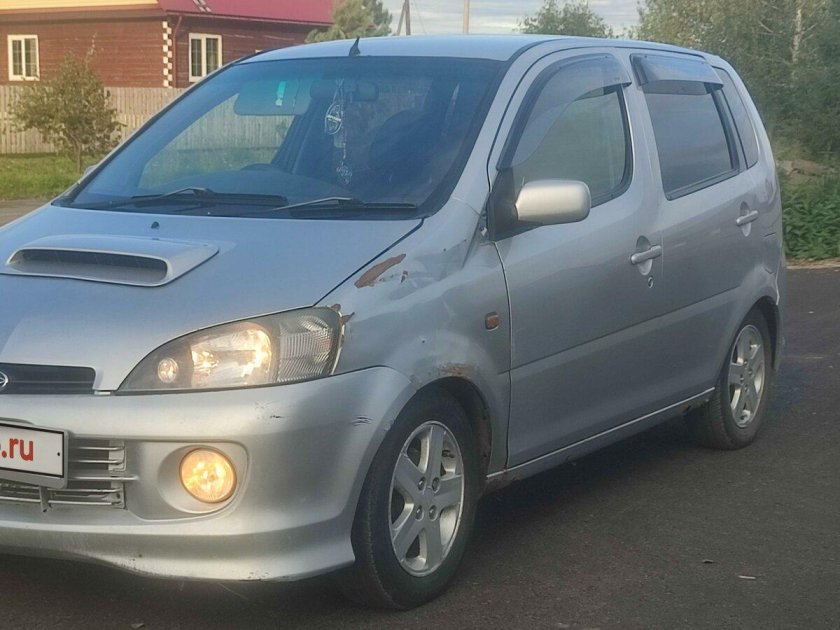 Дайхатсу юрв 2001 год кузов m200g