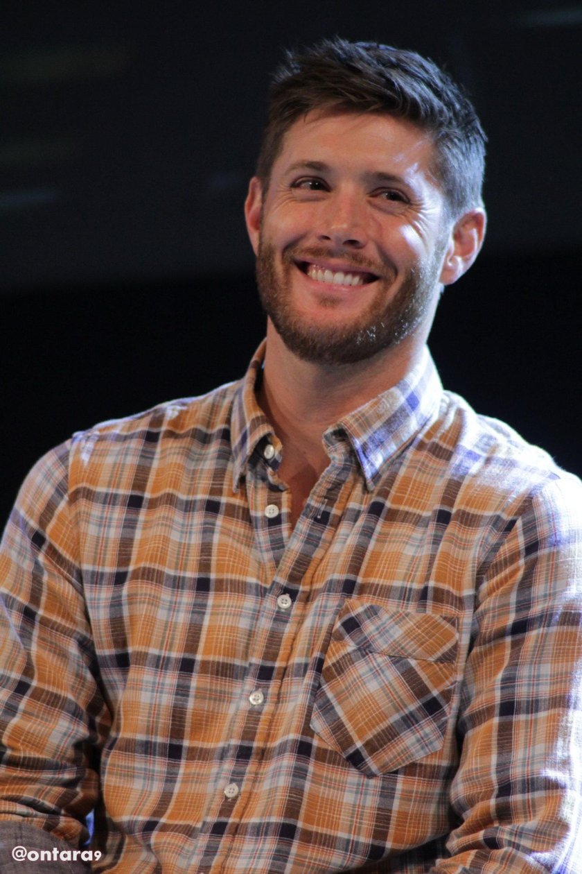 Дженсен Эклз с бородой