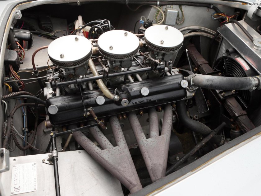 БЕЛАЗ двигательный отсек