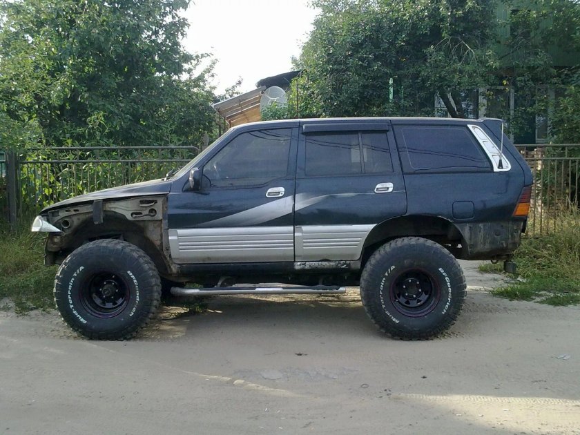 Саньенг Муссо 33 колеса