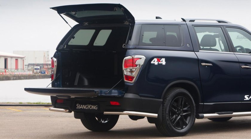 SSANGYONG Musso 2001