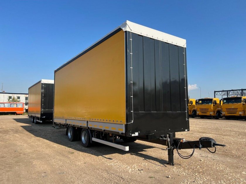 Прицеп тентованный