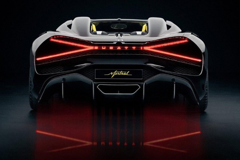 Bugatti w16 Mistral
