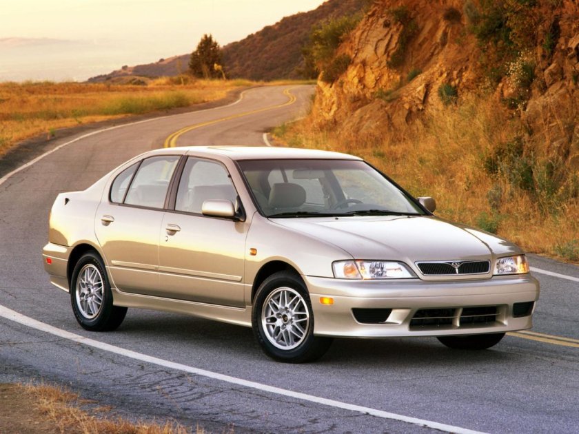 Infiniti g20 2000