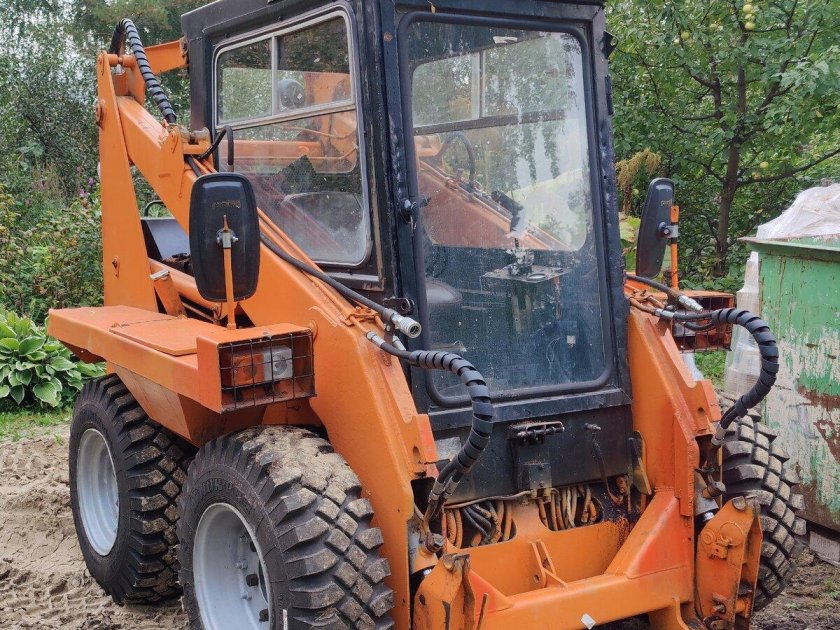 Погрузчик унц 060